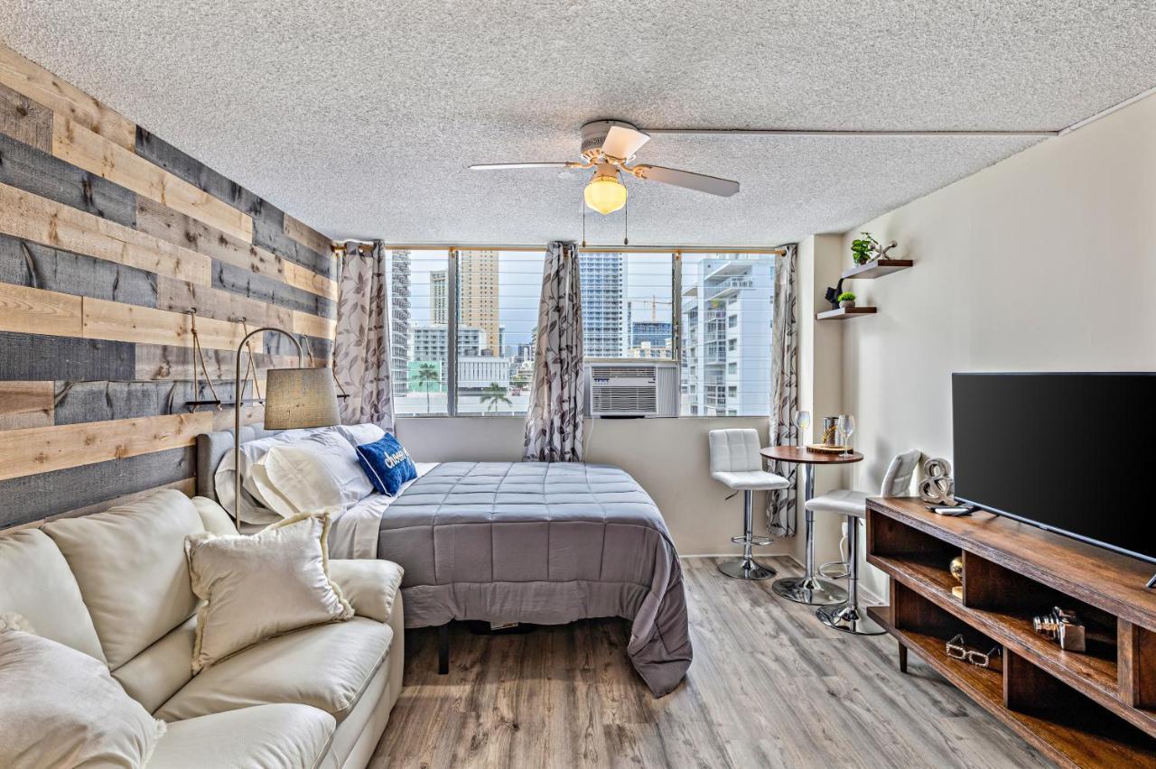 Modern Waikiki Condo Perfect For Beach Getaway! Honolulu Ngoại thất bức ảnh